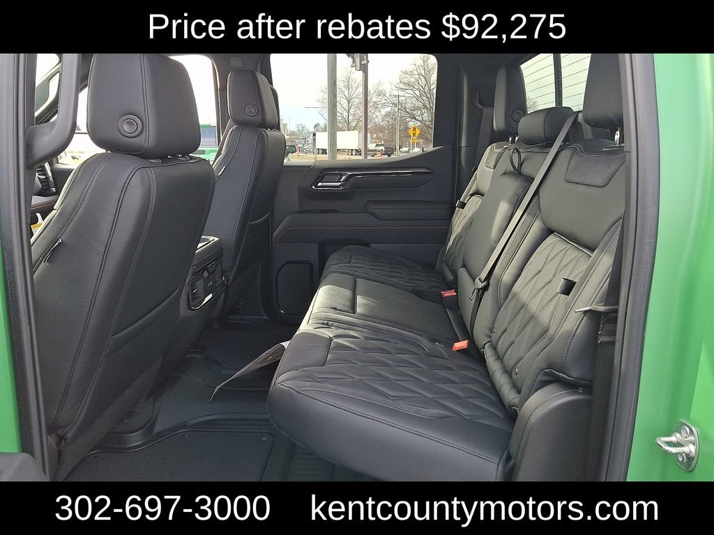 New 2025 GMC Sierra 1500 AT4 w/ AT4 Premium Package AWD/4WD image 11