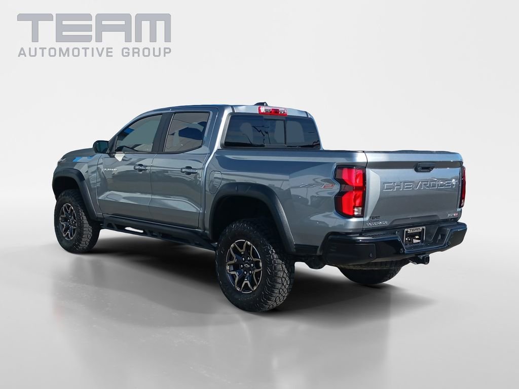 Used 2024 Chevrolet Colorado ZR2 w/ Technology Package image 5