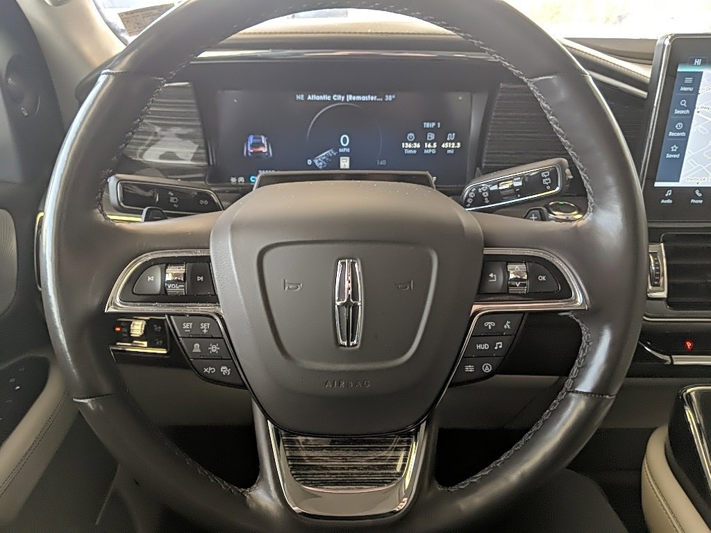 Certified 2022 Lincoln Navigator L Black Label image 17