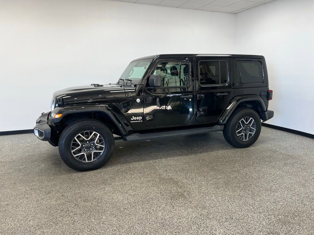 Used 2024 Jeep Wrangler Unlimited Sahara AWD/4WD image 20