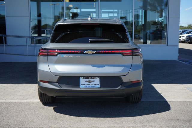 New 2026 Chevrolet Equinox EV LT image 8