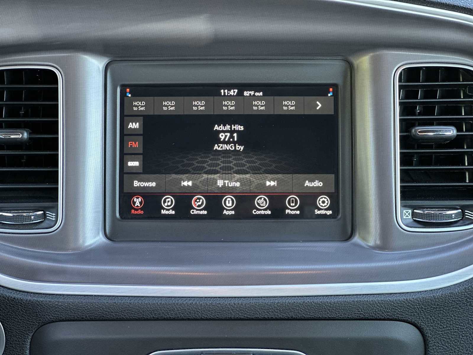 Certified 2022 Dodge Charger SXT w/ Leather Interior Group image 12