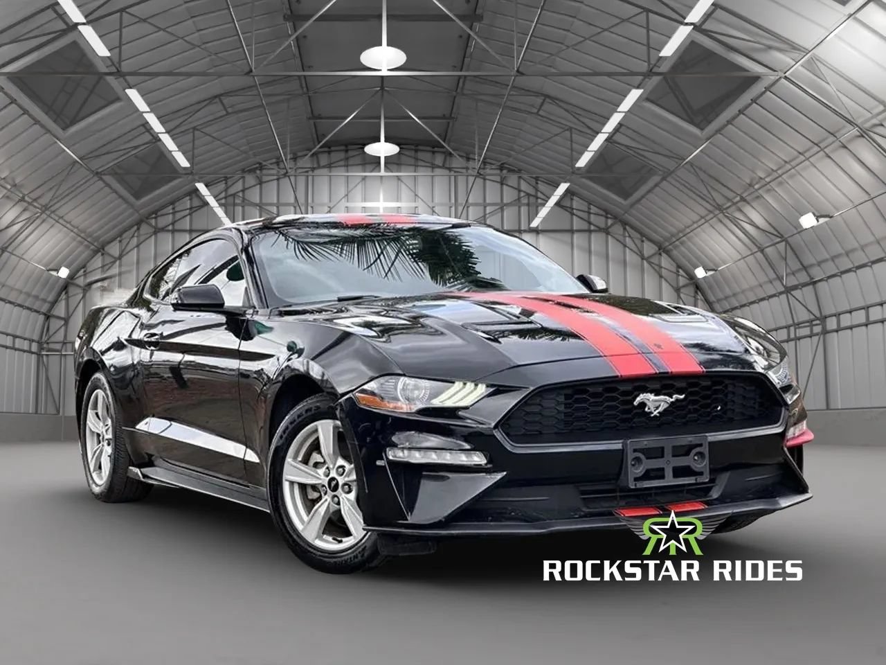 Used 2020 Ford Mustang Coupe RWD image 4