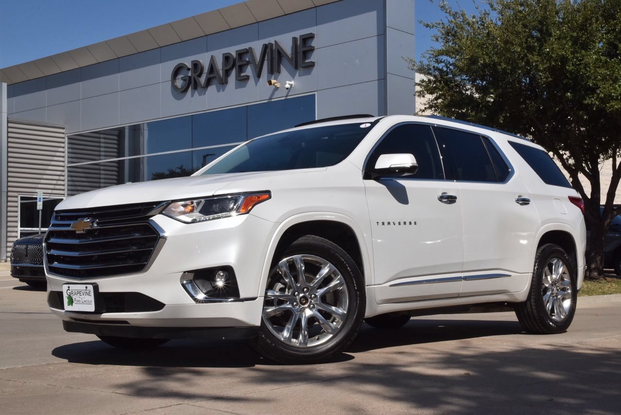 Used 2019 Chevrolet Traverse High Country AWD/4WD image 2