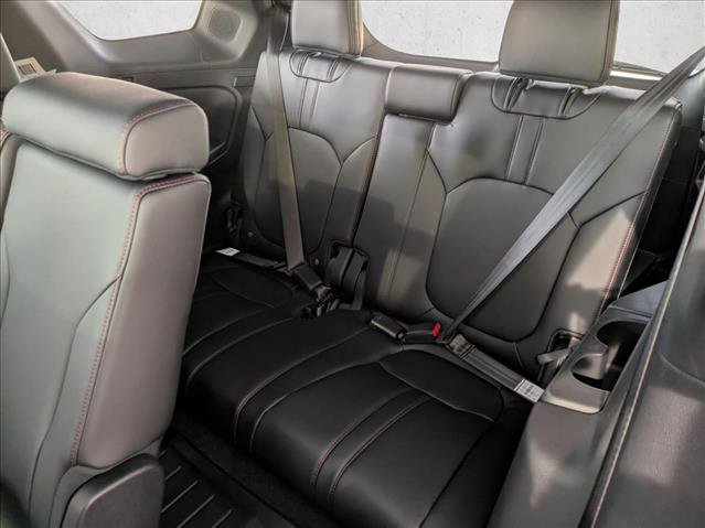 New 2025 Honda Pilot Black Edition image 17