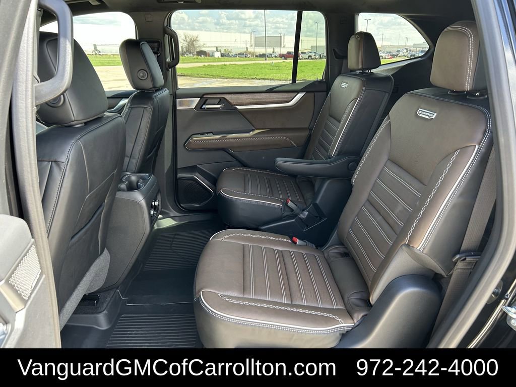 New 2026 GMC Acadia Denali Ultimate w/ LPO, Floor Liner Package image 25