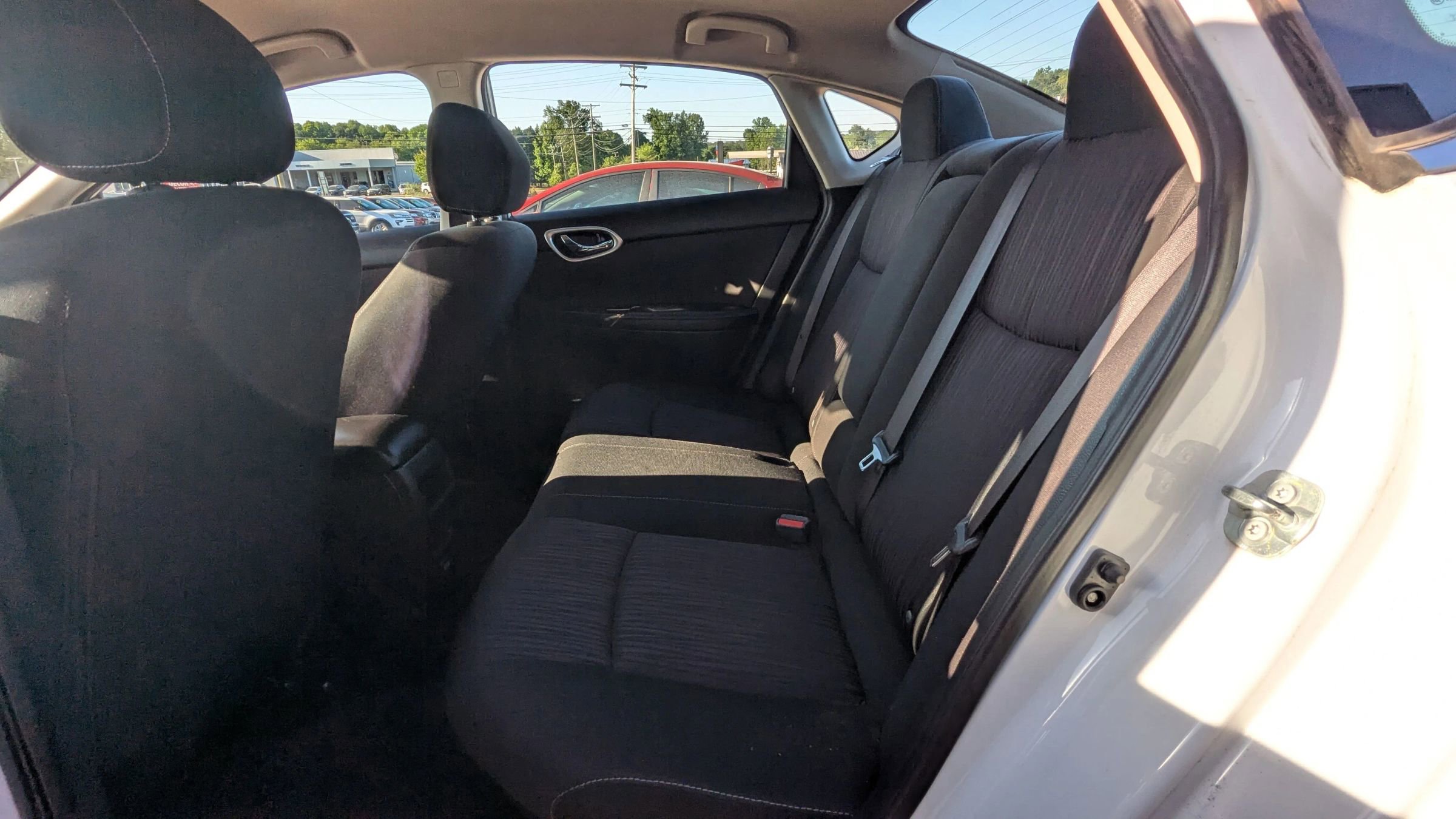 Used 2019 Nissan Sentra SV FWD image 11