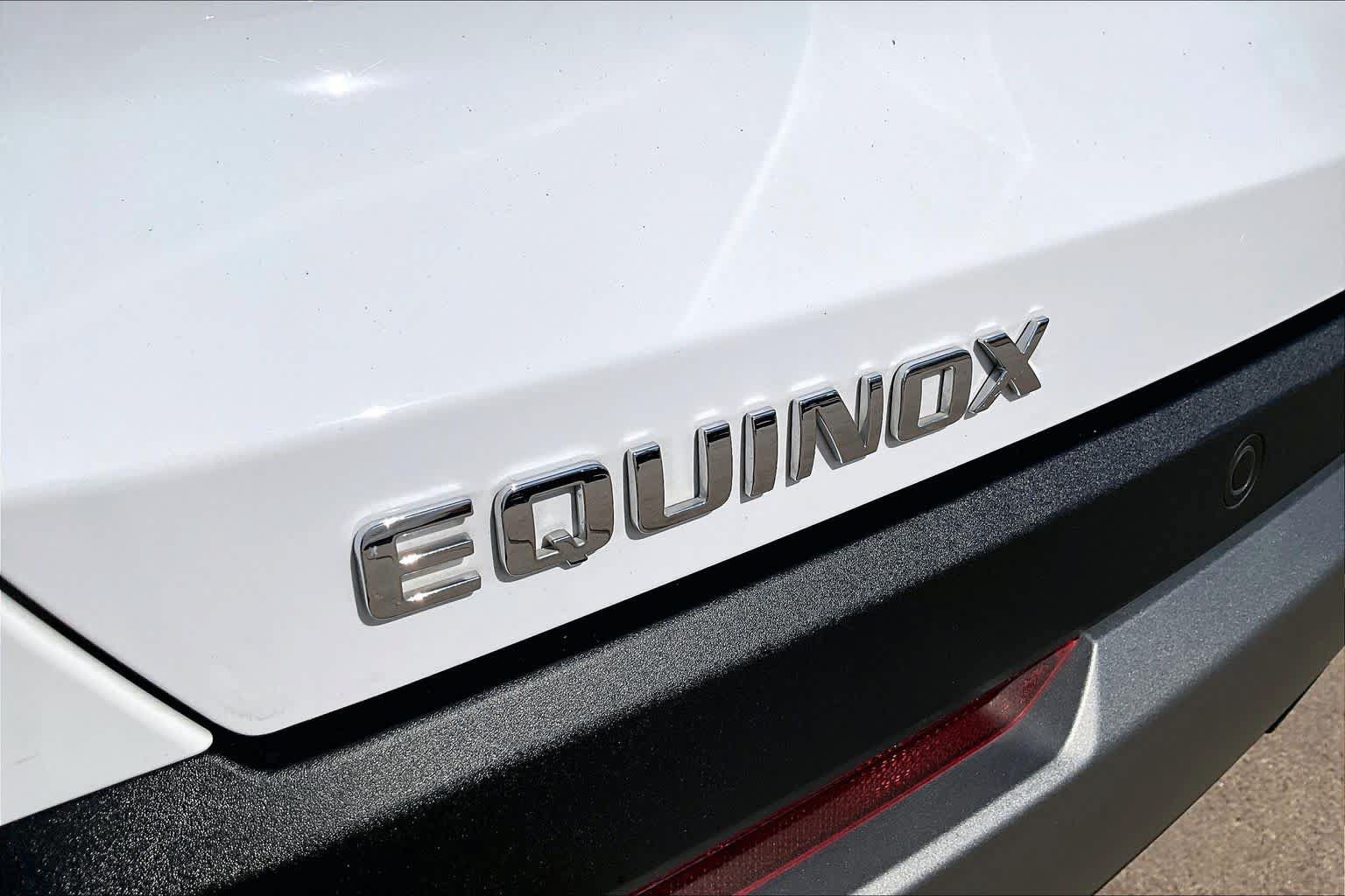 Used 2026 Chevrolet Equinox LT w/ Convenience Package II FWD image 30