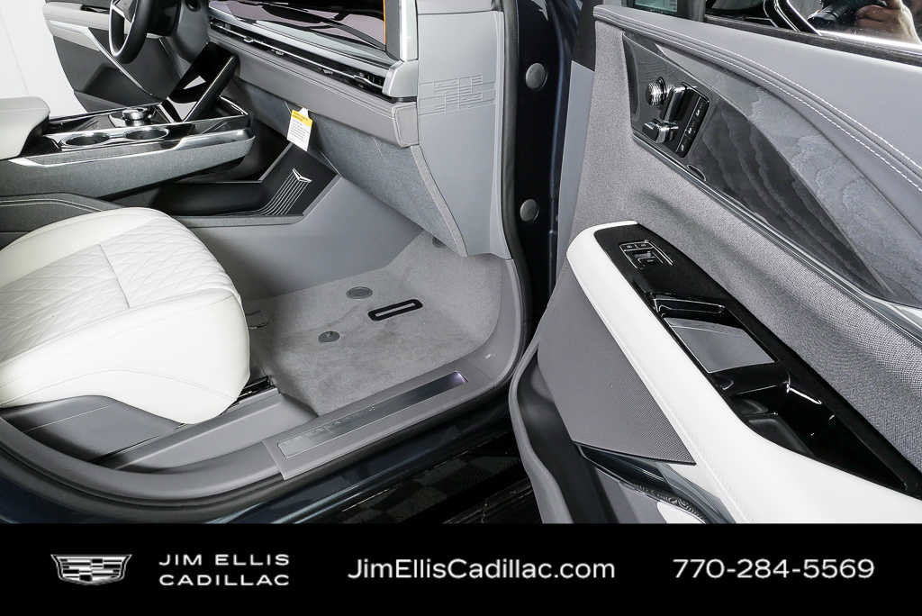 New 2026 Cadillac Escalade IQL Luxury image 26