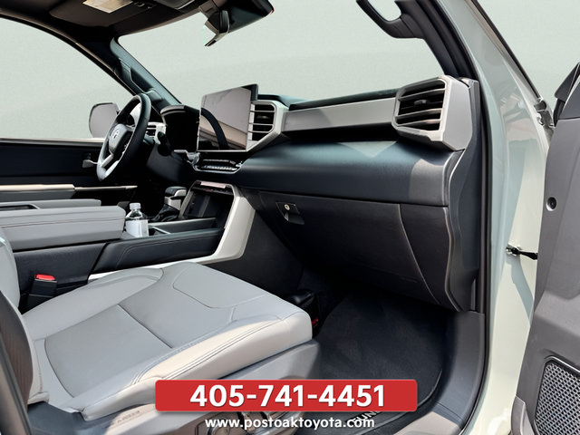 Used 2026 Toyota Tundra Limited AWD/4WD image 32
