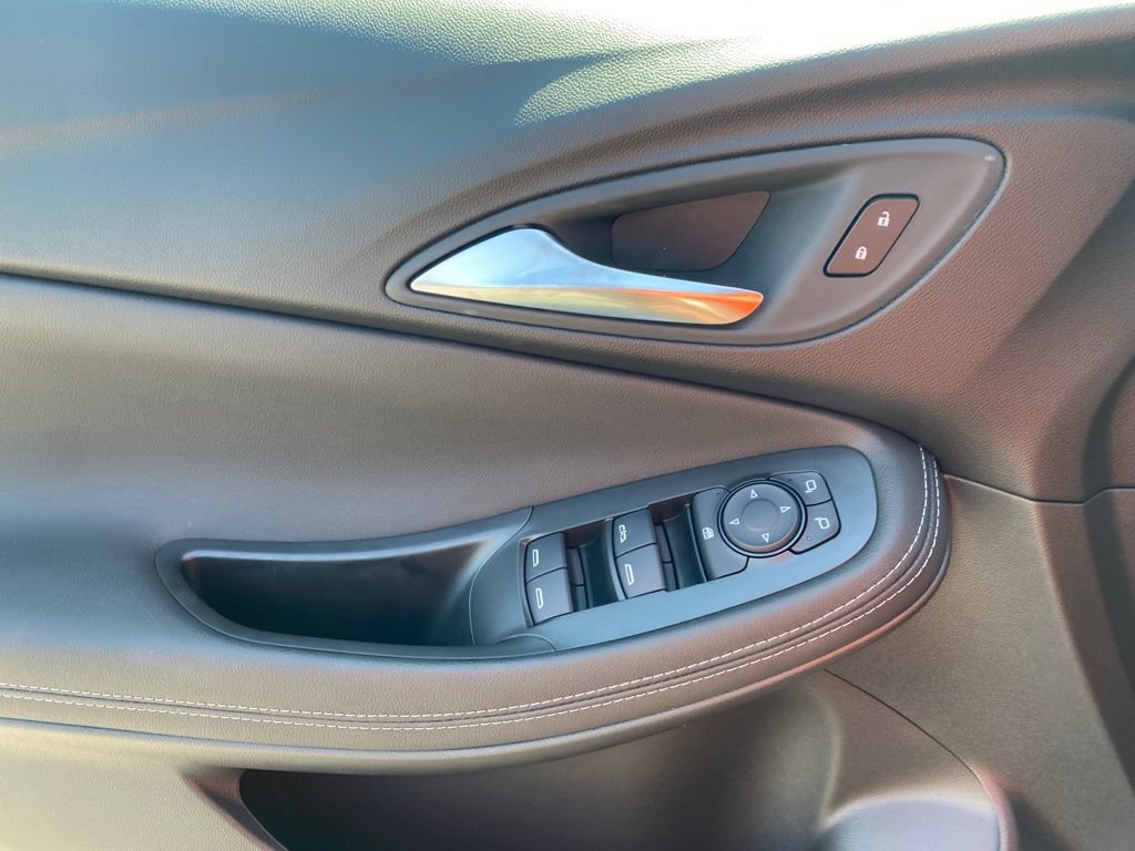 New 2026 Buick Encore GX Preferred w/ Comfort Package FWD image 15