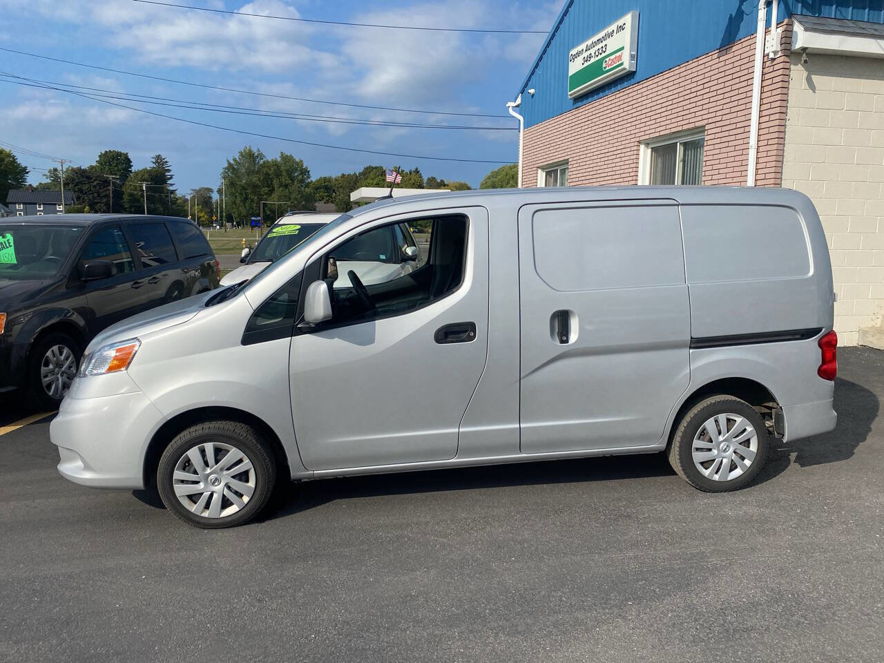 Used 2019 Nissan NV200 SV w/ Navigation Package image 5