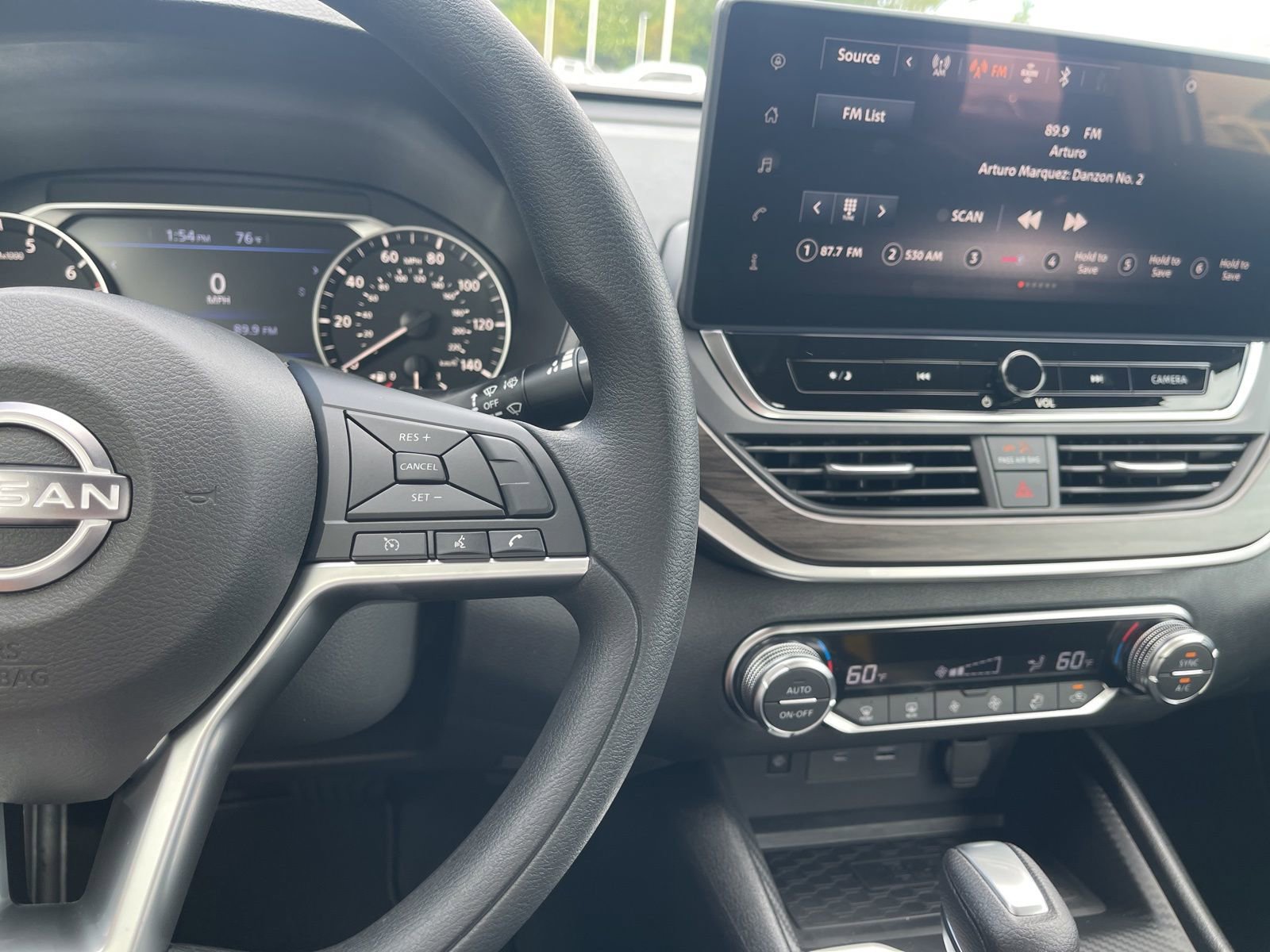 New 2025 Nissan Altima 2.5 SV w/ SV Special Edition Package image 29