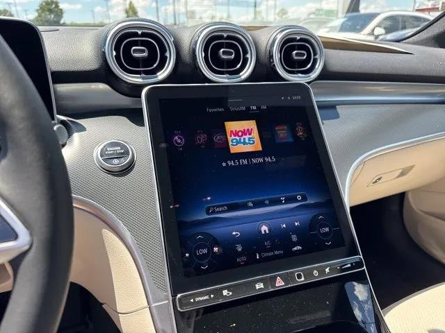 New 2025 Mercedes-Benz C 300 4MATIC Sedan image 16