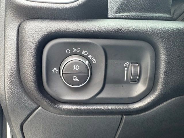 Used 2024 RAM 2500 Big Horn image 25