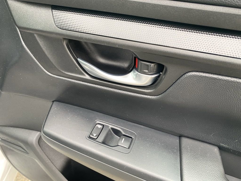 Used 2023 Honda CR-V LX image 12