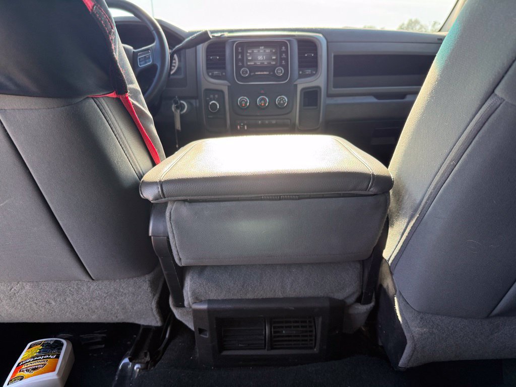 Used 2014 RAM 2500 Tradesman w/ Chrome Appearance Group AWD/4WD image 19