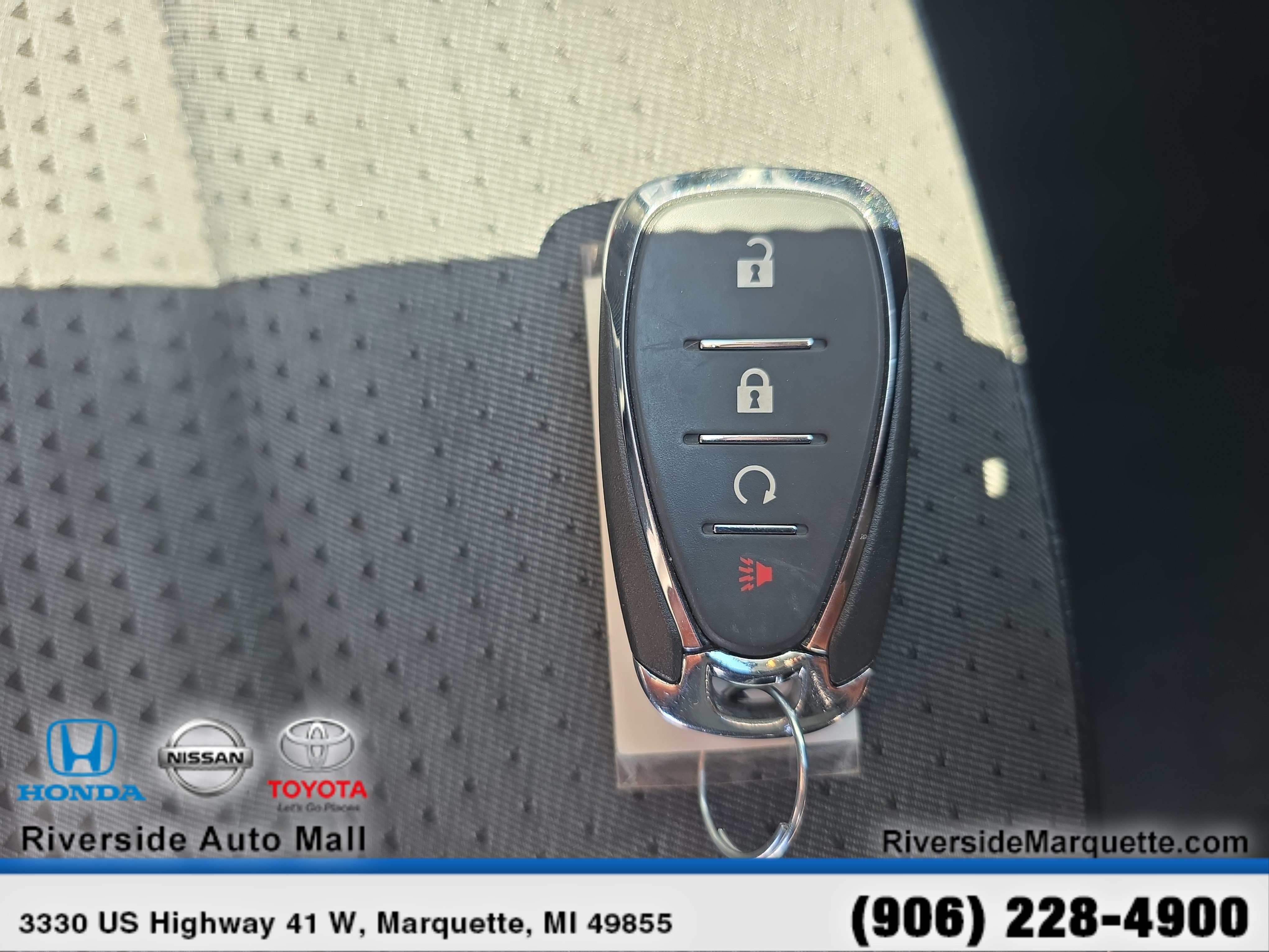 Used 2024 Chevrolet Trax LT w/ Driver Confidence Package FWD image 26