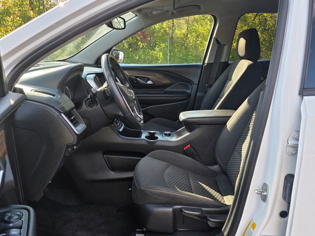 Used 2020 GMC Terrain SLE image 16