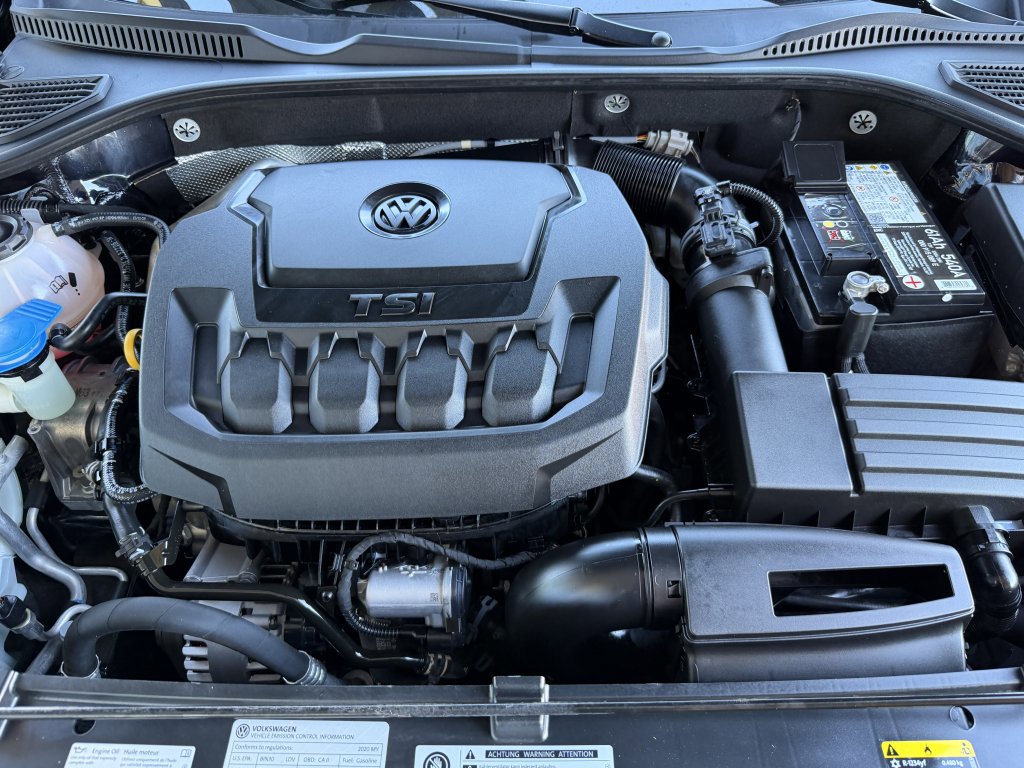 Used 2020 Volkswagen Passat 2.0T SEL image 40