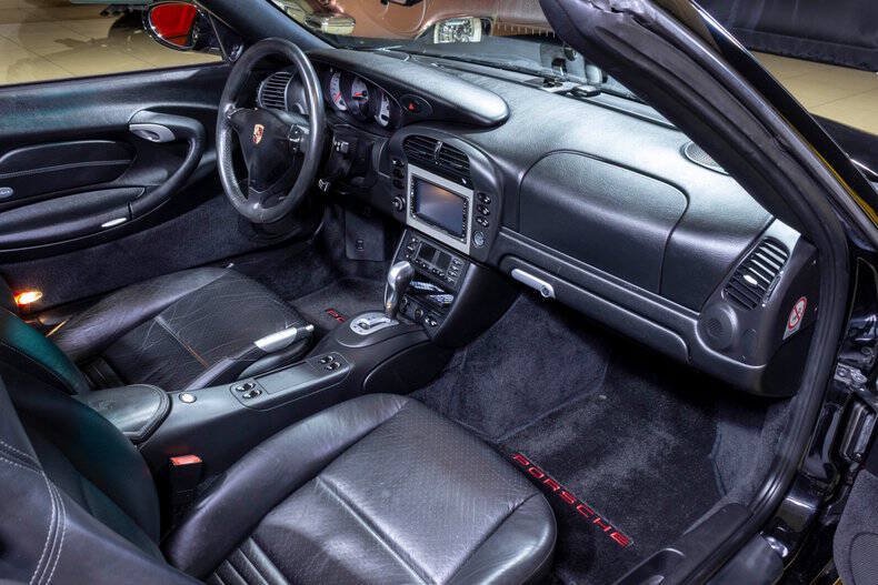 Used 2004 Porsche 911 Carrera RWD image 53