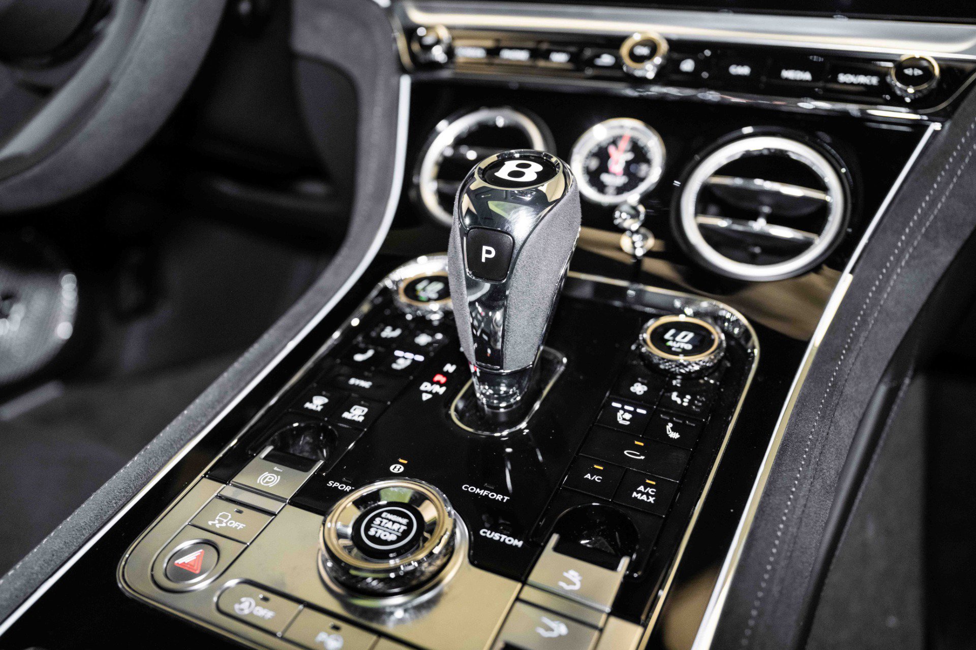 Used 2024 Bentley Continental GT Speed image 35