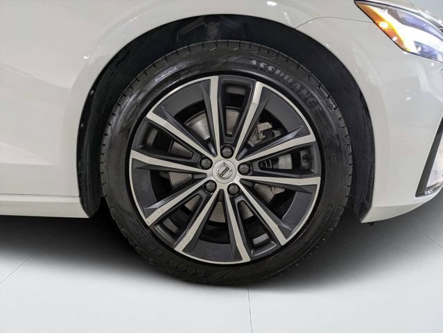 Used 2022 Volvo S60 B5 Momentum w/ Premium Package FWD image 10