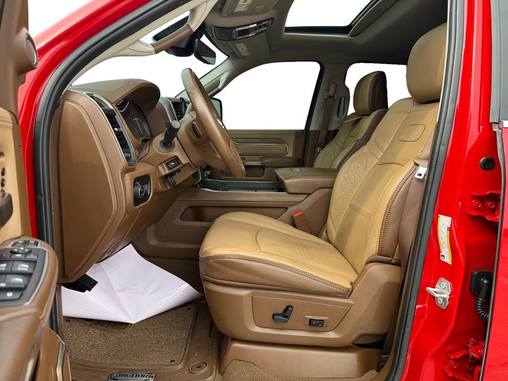 Used 2024 RAM 3500 Limited w/ Safety Group image 9