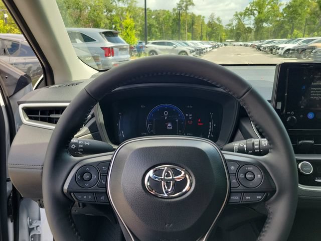 Used 2026 Toyota Corolla Cross LE FWD image 19