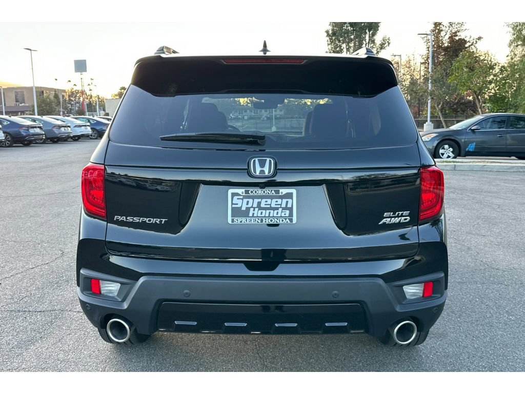 Used 2023 Honda Passport Elite image 4