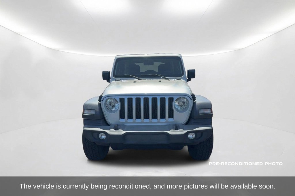 Used 2023 Jeep Wrangler Sport AWD/4WD image 2