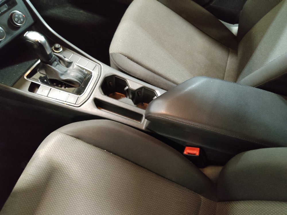 Used 2019 Volkswagen Jetta SE FWD image 26