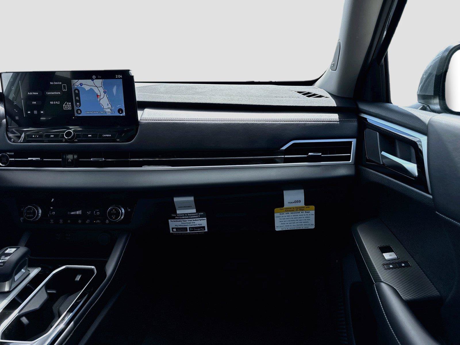 New 2026 Mitsubishi Outlander SE FWD image 29