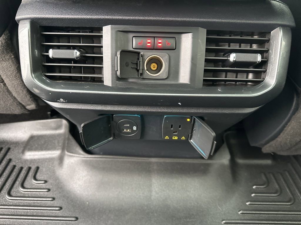 Used 2022 Ford F150 Lariat w/ Equipment Group 502A High image 26