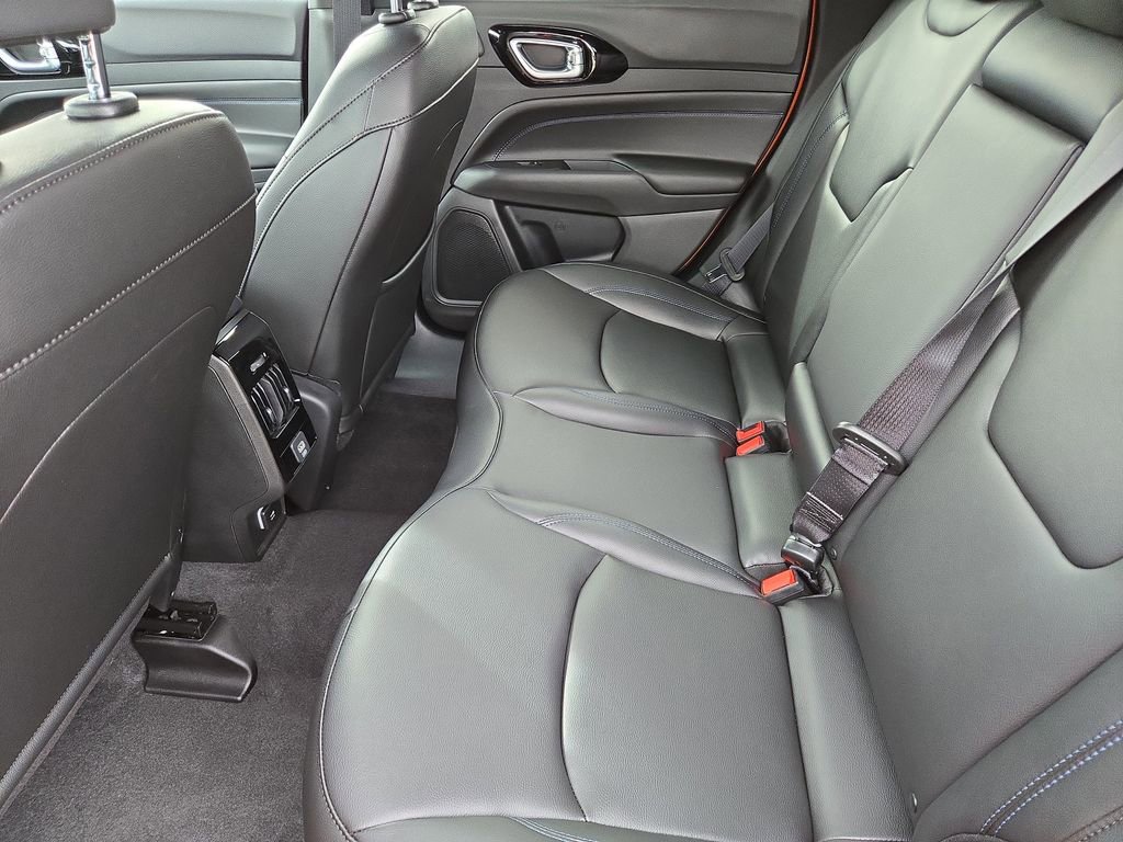 New 2026 Jeep Compass Limited w/ Sun, Sound & Navigation Group image 16