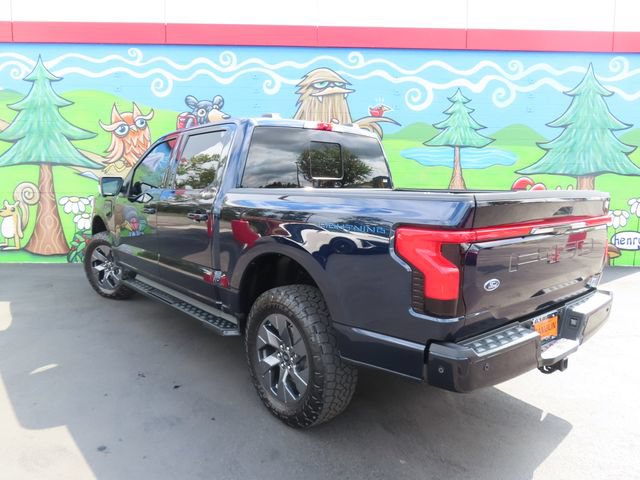 Used 2022 Ford F150 Lightning Lariat AWD/4WD image 7