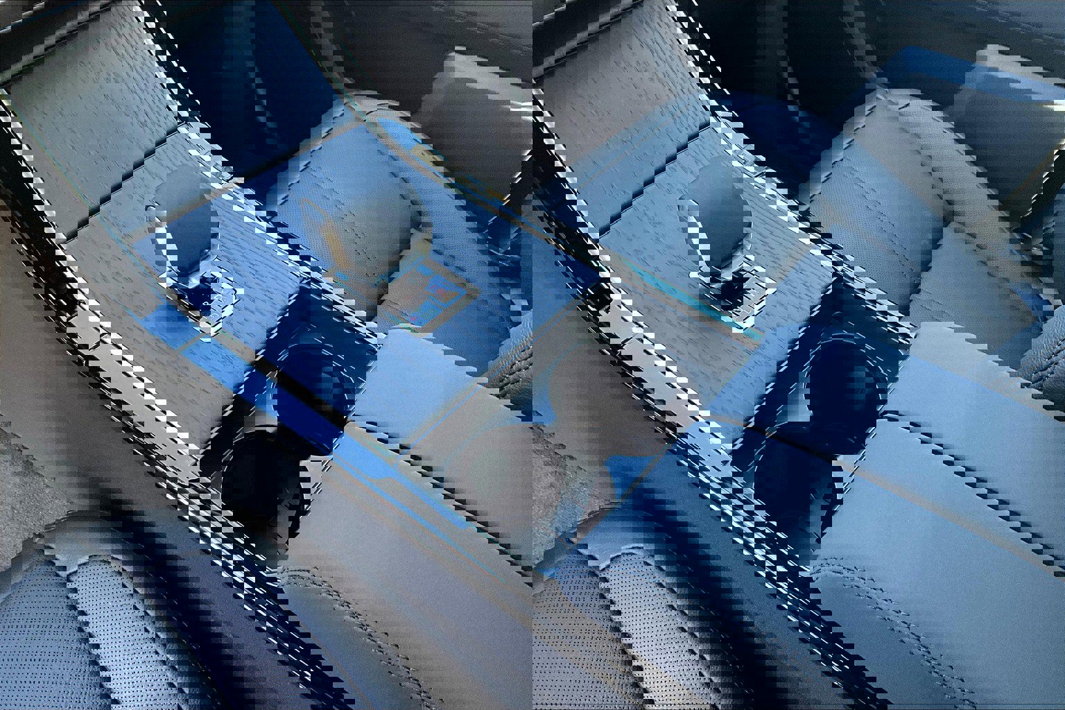 New 2026 Land Rover Range Rover Velar Dynamic SE image 9