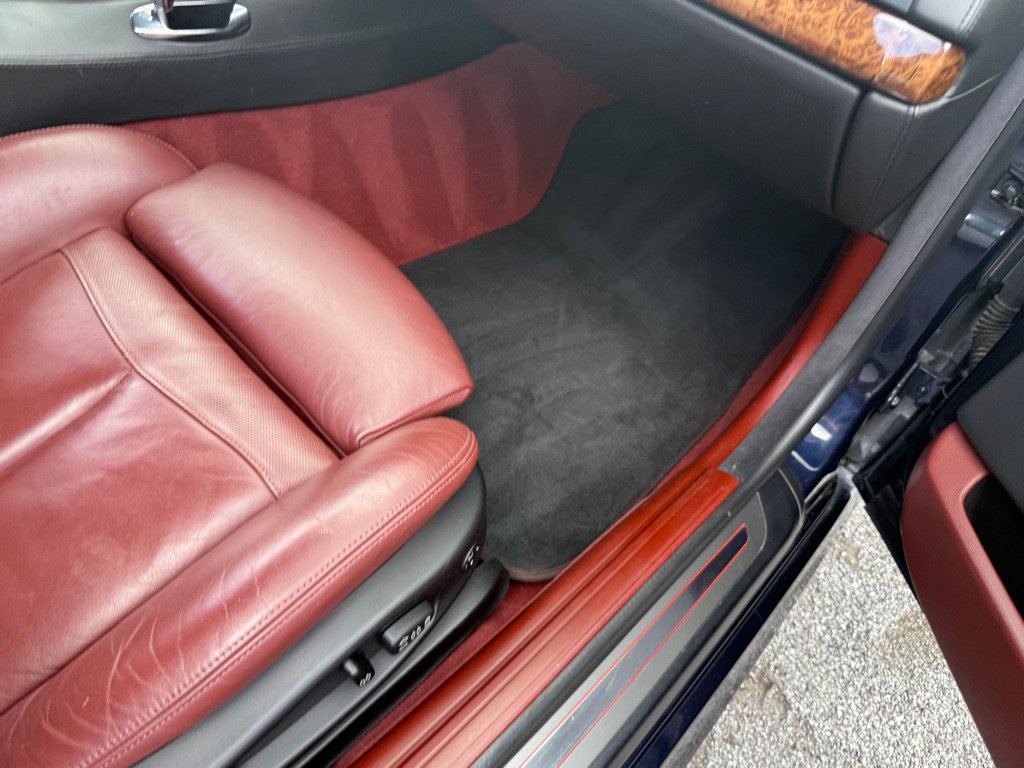 Used 2008 BMW 650i Coupe w/ Sport Pkg RWD image 5