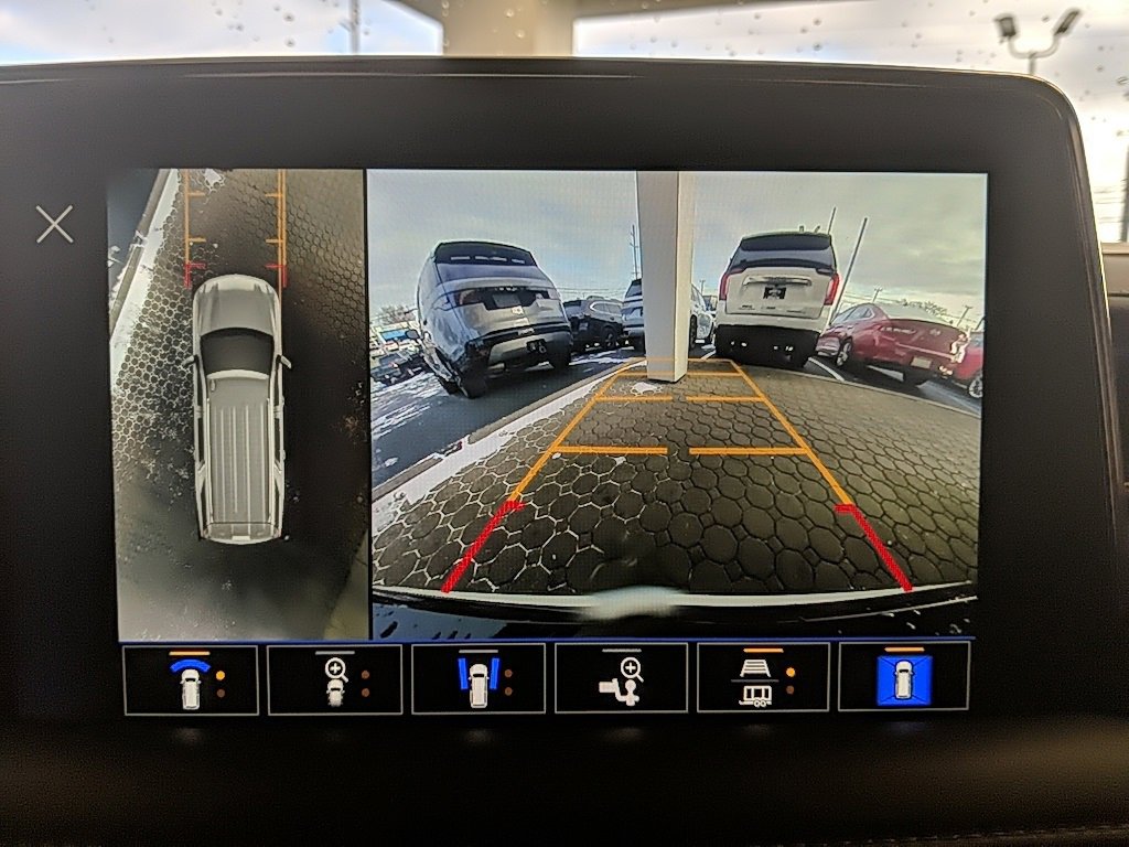 Used 2022 Chevrolet Tahoe Z71 w/ Z71 Off-Road Package image 25