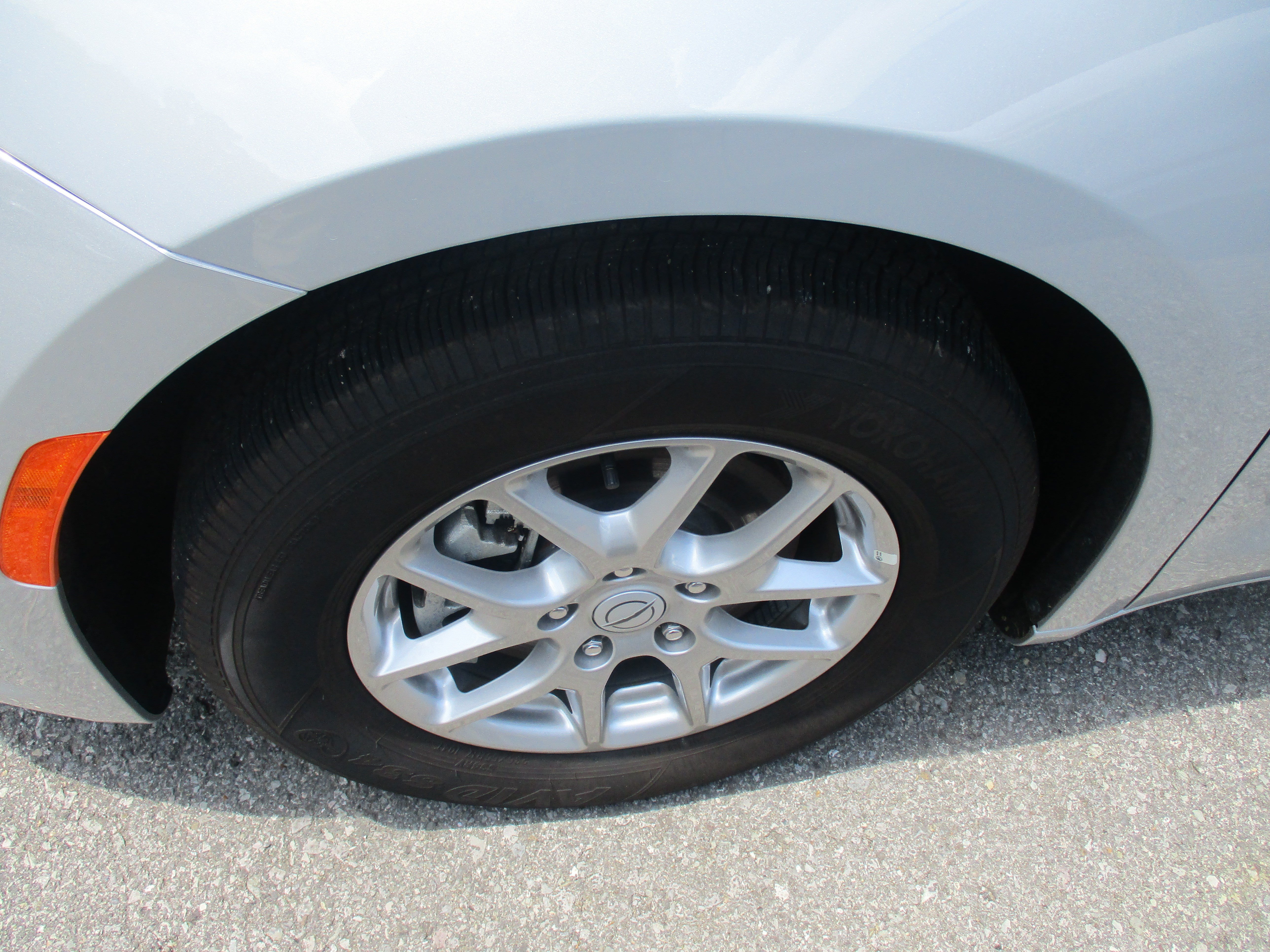 Used 2026 Chrysler Pacifica Select FWD image 9