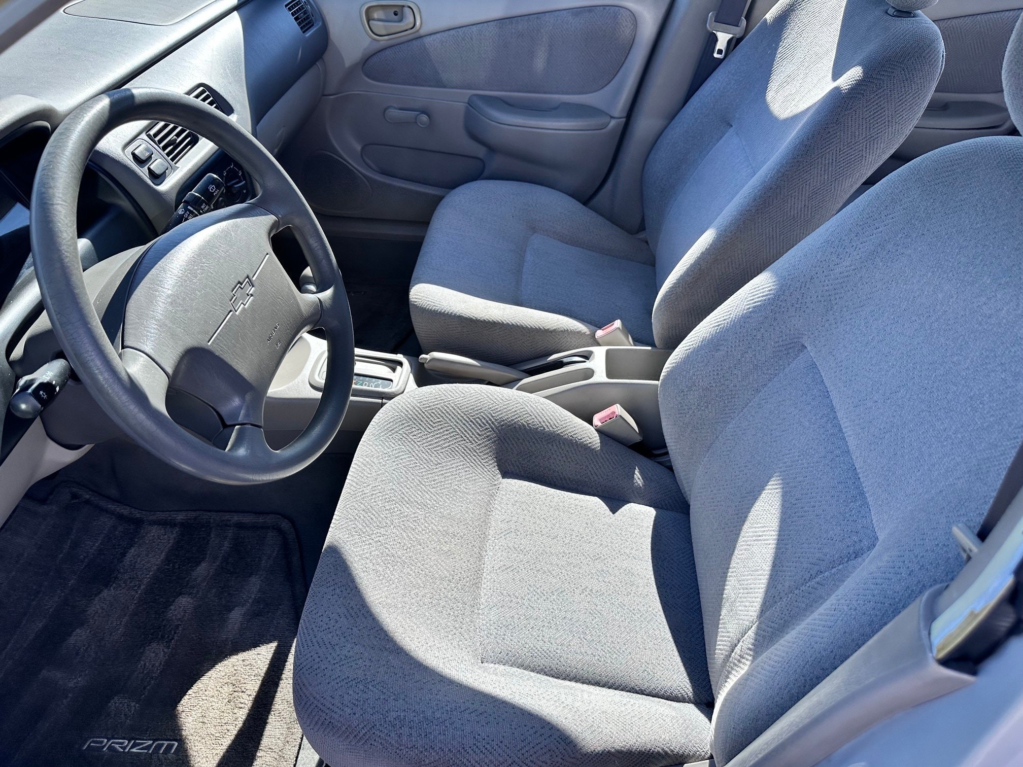 Used 2002 Chevrolet Prizm FWD image 5