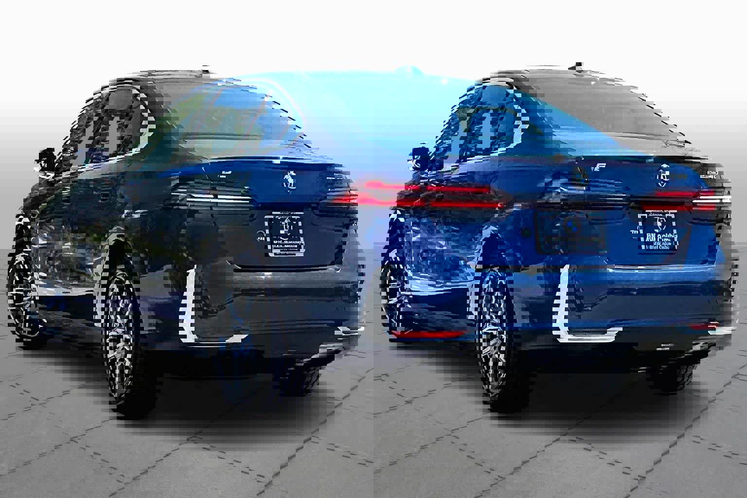 Certified 2024 BMW i5 eDrive40i w/ Premium Package image 11