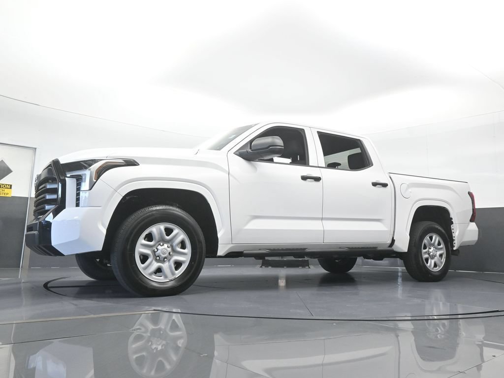 Used 2025 Toyota Tundra SR w/ SR Tow Package AWD/4WD image 51