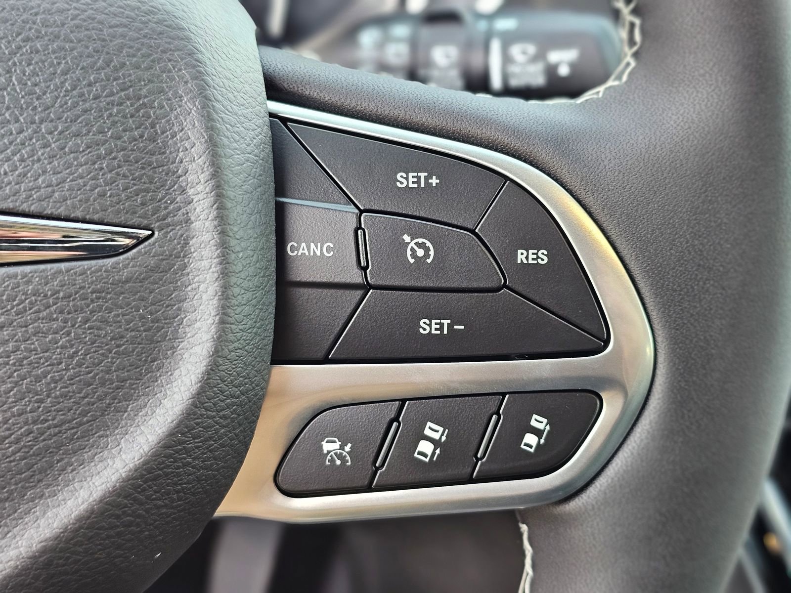 New 2026 Chrysler Voyager LX FWD image 14