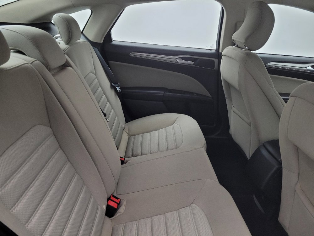 Used 2018 Ford Fusion S image 19