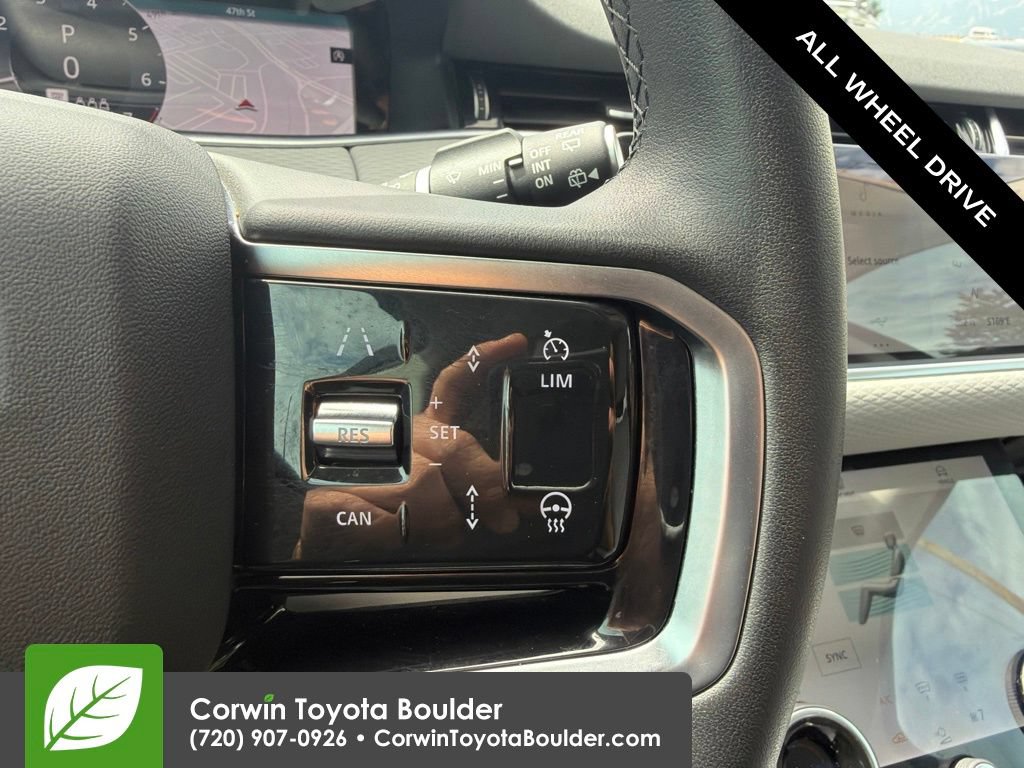 Used 2023 Land Rover Range Rover Evoque S AWD/4WD image 30