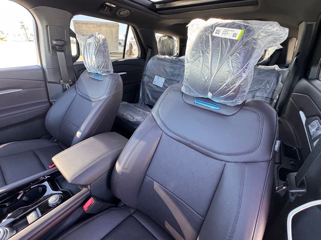 New 2026 Ford Explorer Platinum image 19