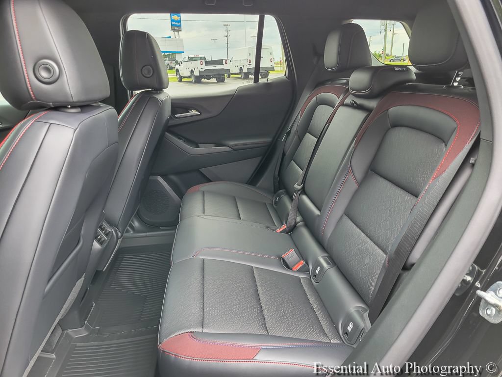 New 2026 Chevrolet Equinox RS w/ Safety and Technology Package AWD/4WD image 9