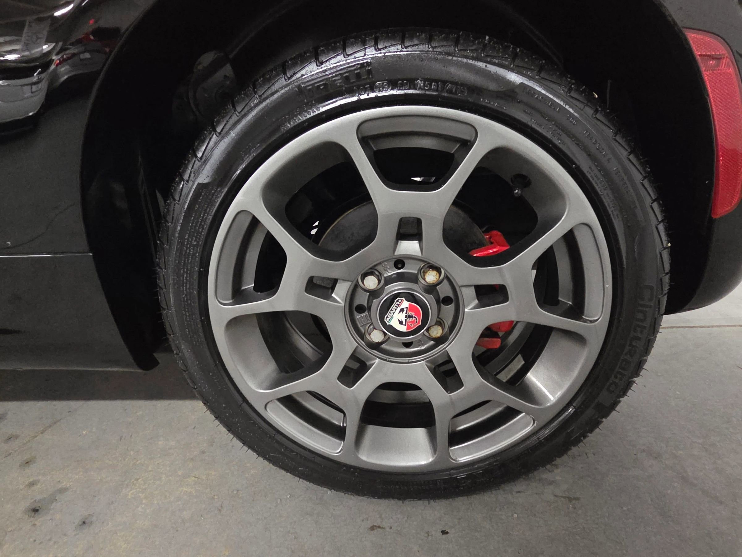 Used 2015 FIAT 500 Sport image 12