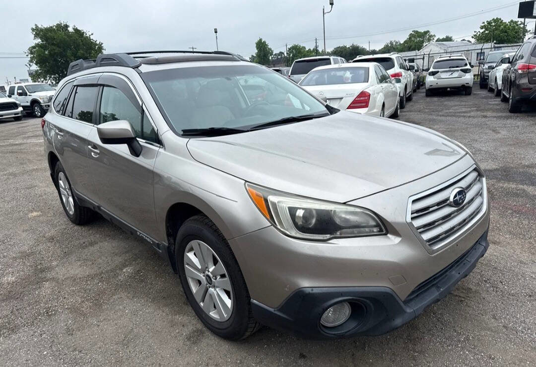 Used 2015 Subaru Outback 2.5i Premium AWD/4WD image 4